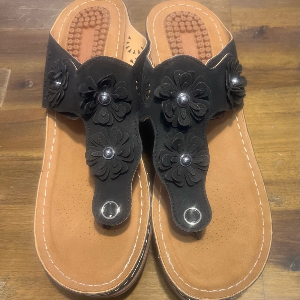 Elegant Black Floral Women's Sandals